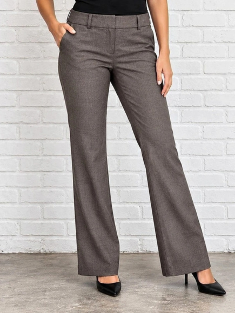 Ann Taylor Signature Petite Brown Flare Pants Size 2P Like New